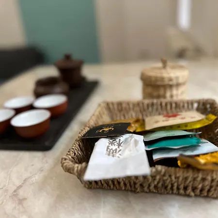 Tea Liu *